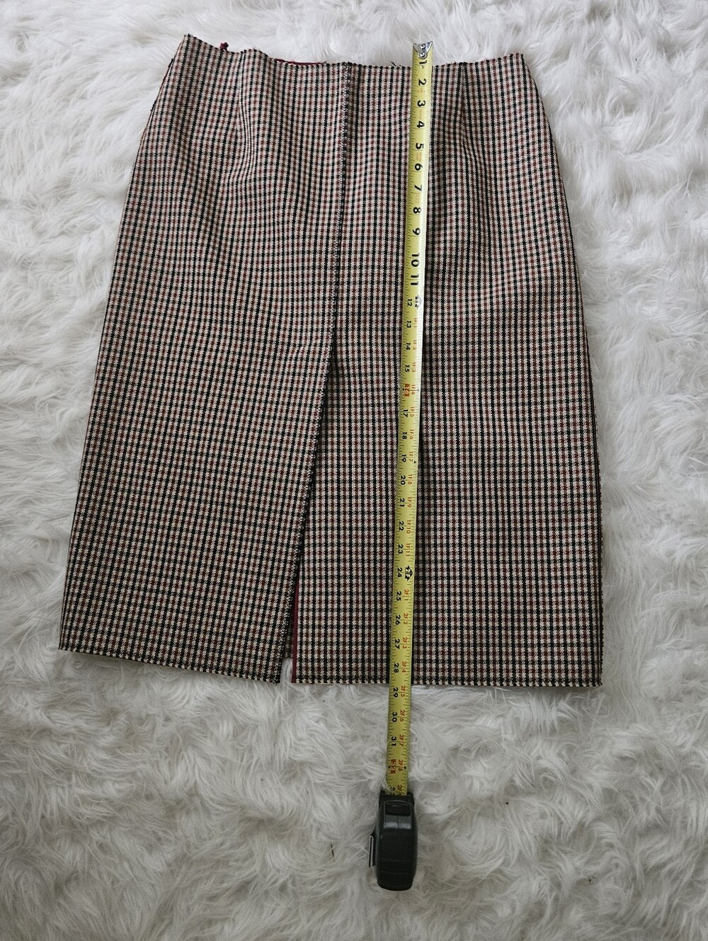 Hugo Boss Tweed Pencil Skirt, Made in Germany, Size 12 - Picture 6 of 6